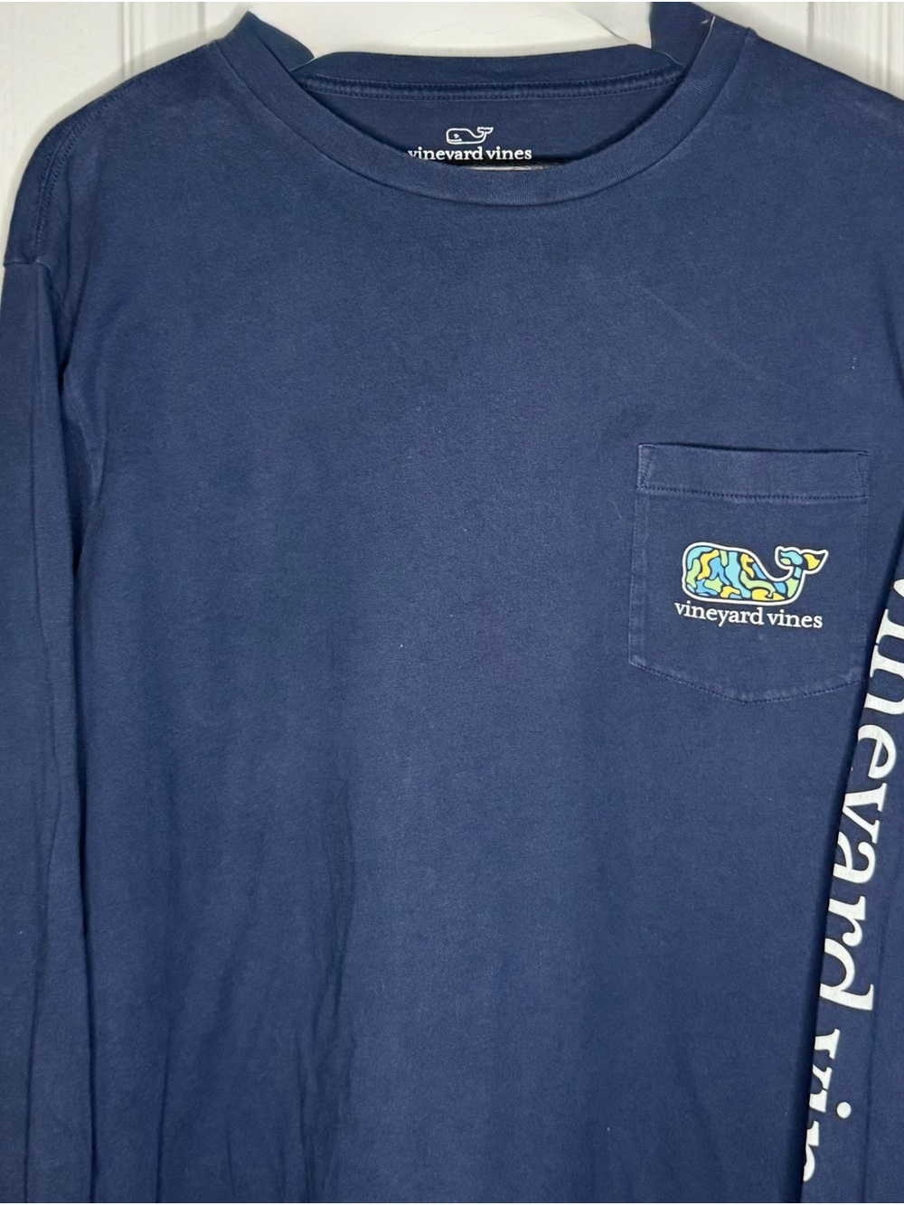Vineyard Vines Navy Long-Sleeve Pocket Tee with Colorful Whale